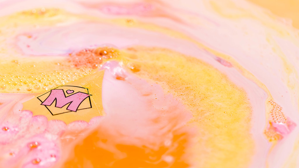 mother's day gifts lush